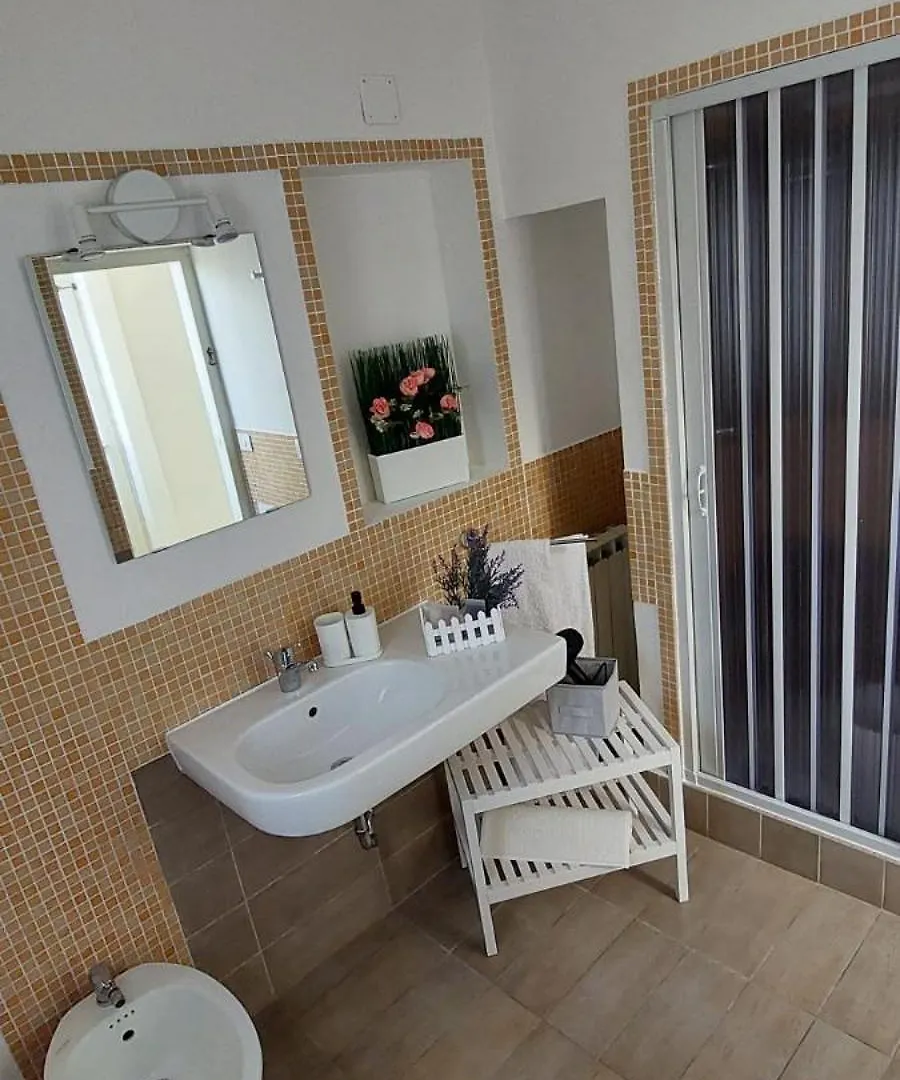La Maison De Cavour Aeroporto di Catania Fontana Rossa Bed & Breakfast
